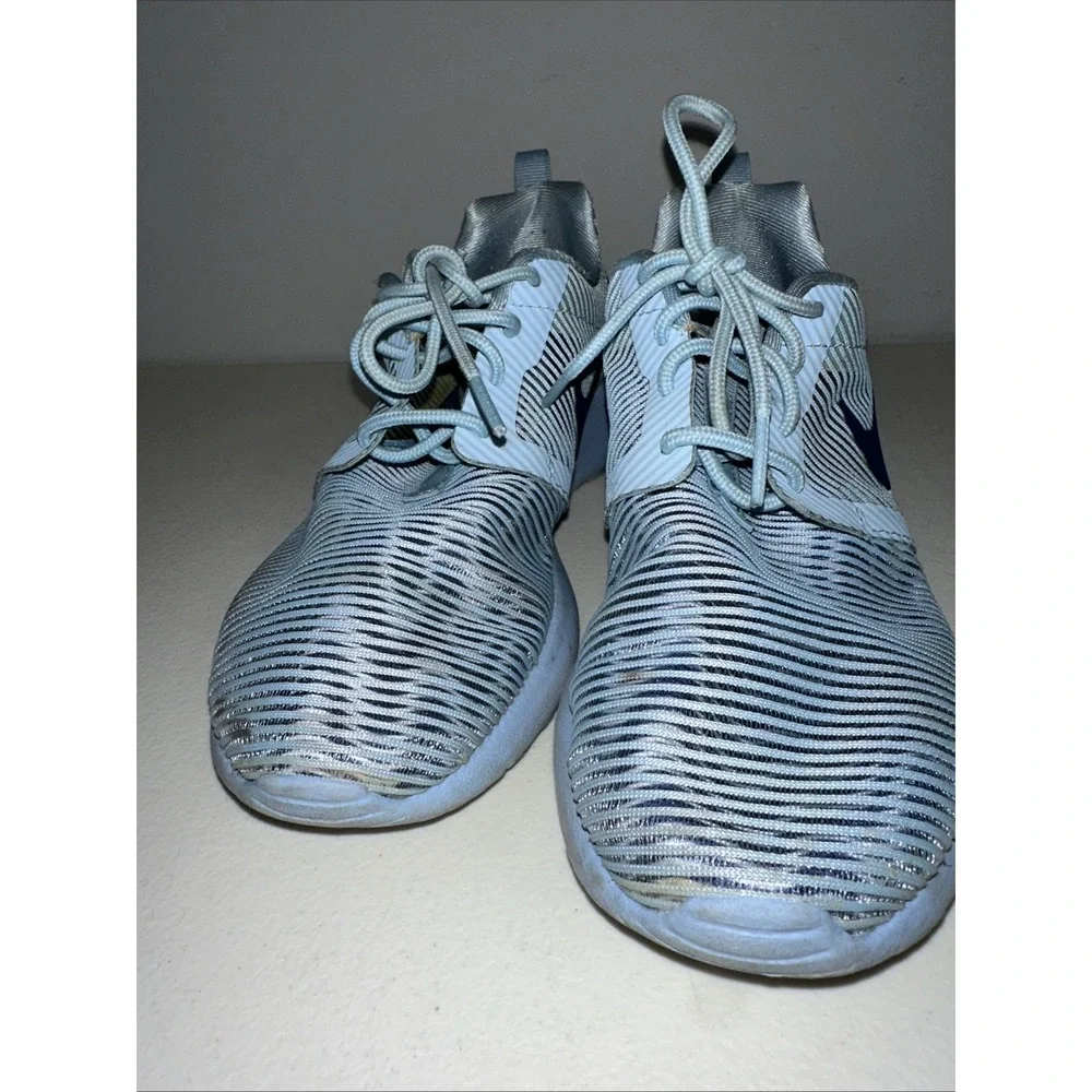 Nike Roshe One Flight Weight (GS) Blue Sneakers‎ Size 5Y